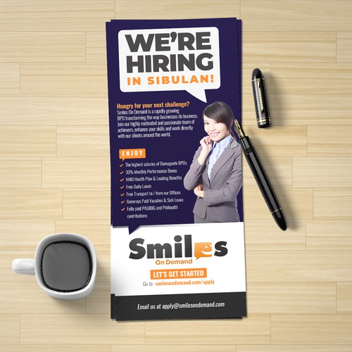 Flyer for Call Center Company - We're Hiring! Design réalisé par Evocative ✘