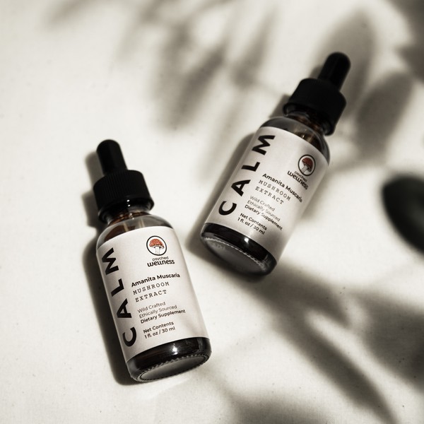 Design realizzato da Studio Obacht ✪ intitolato "Psyched Wellness • CALM Label Design"