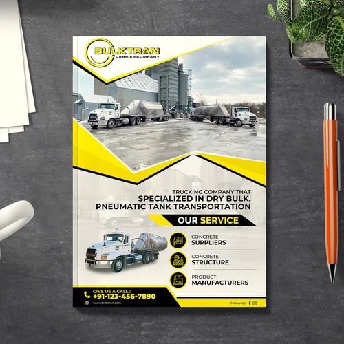 Trucking company marketing flyer Réalisé par websmartusa