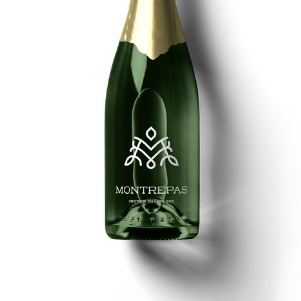 Design by ibrahimfaikar titled "Decorative Lettermark M for Champagne Brand"