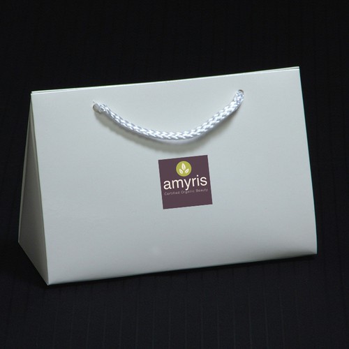 Logo for Organic Beauty Company Design by blank*