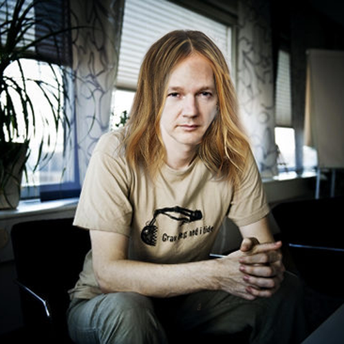 Design the next great hair style for Julian Assange (Wikileaks) Diseño de blazingcovers