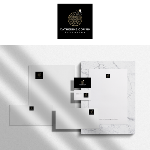 "Créez un logo pour aider les femmes à se realiser" winning Logo & brand identity pack