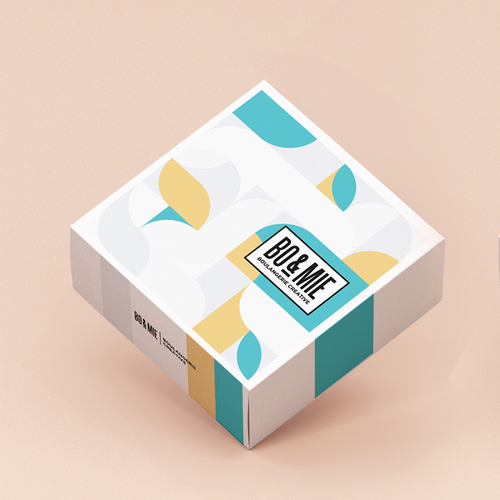 Design a box for the #1 fast growing french bakery company ! Design by Smdiscover