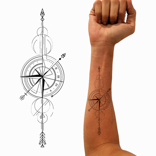 Design geometric arrow compass Tattoo Réalisé par Anavic