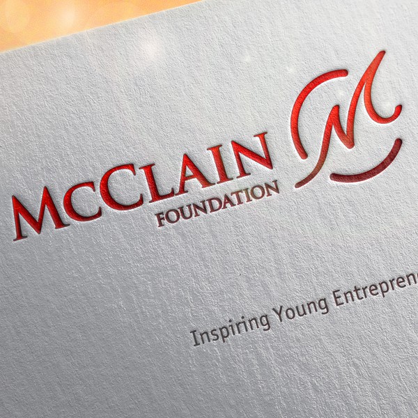 Design realizzato da Pavel Beloussov intitolato "McClain Foundation Logo design"