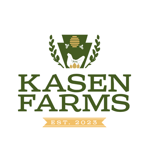 Logo design for small family farm that both dad and 7 year old daughter will love. Design by Andrés Sebastián