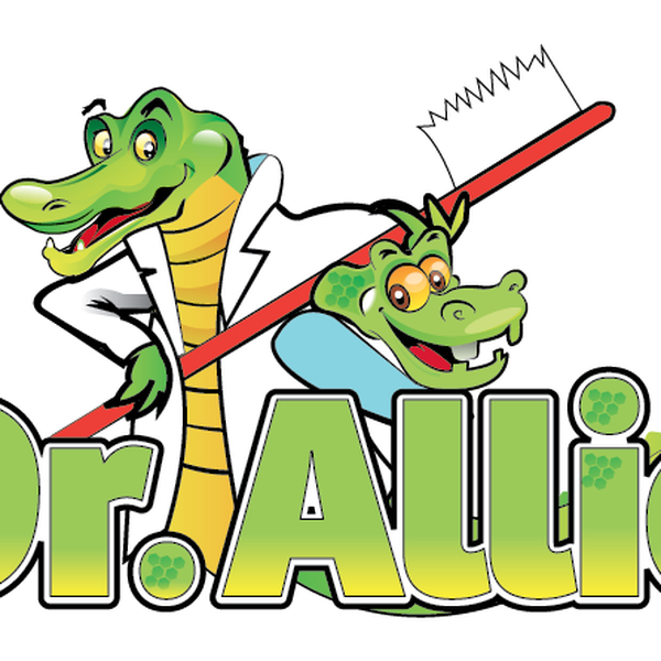 Design by Virtual Studio titled "logo"