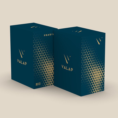 Clean packaging redesign (shippers) for the leader e-commerce wine company in France Design by Imee008