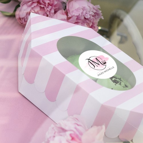 Design a cupcake packaging label Design by Olga Rabodzey