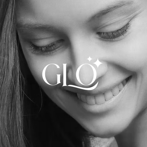 logo for a womens powder based supplement Design by Strive Studio