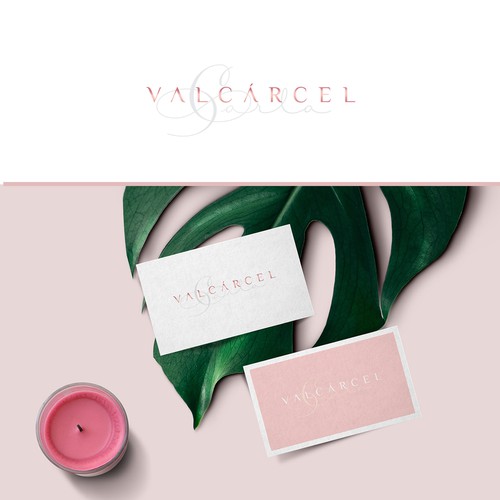 Design elegant and sophisticated logo for couture designer Design von mikellyle