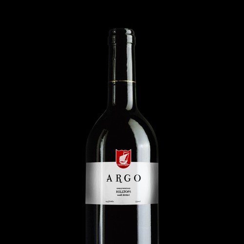 Sophisticated new wine label for premium brand Réalisé par Neric Design Studio