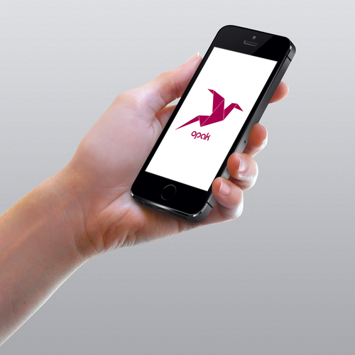 Logo for a Women Fashion Label (Target group: 30-50 years old) Design by Leon