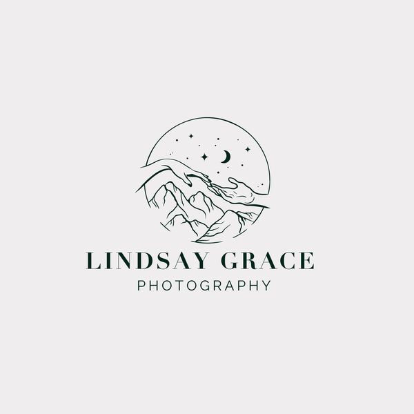 Modern logo which appeals to couples