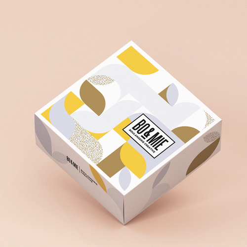 Design a box for the #1 fast growing french bakery company ! Design by Smdiscover