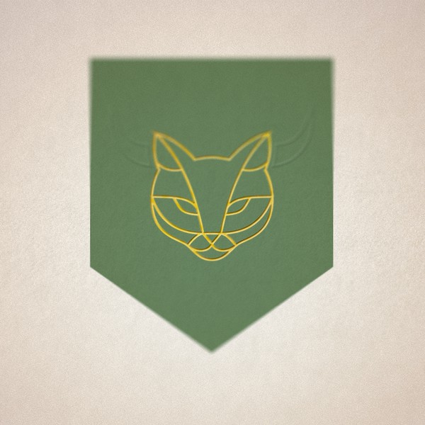 Modern coat of arms with a cat and embossed horns