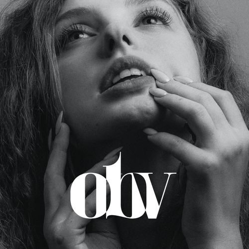 Fresh brand identity for a model agency! Design by memindlogo