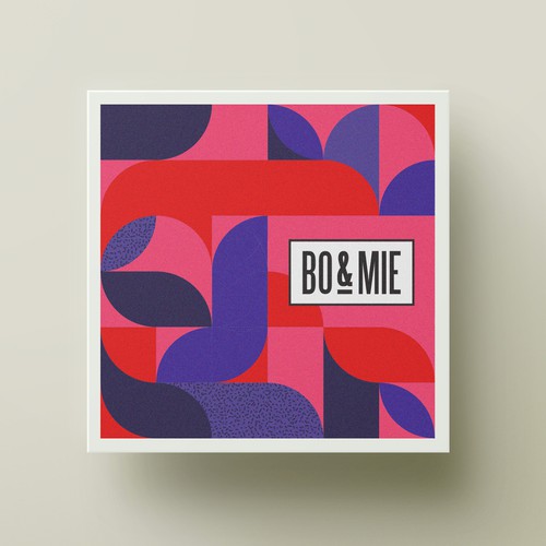 Design a box for the #1 fast growing french bakery company ! Design by Smdiscover