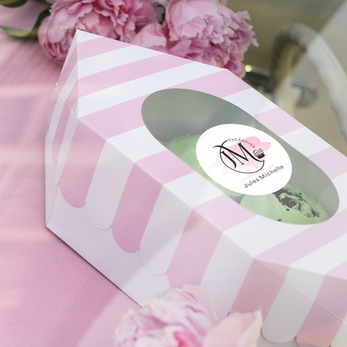 Design a cupcake packaging label Design by Olga Rabodzey