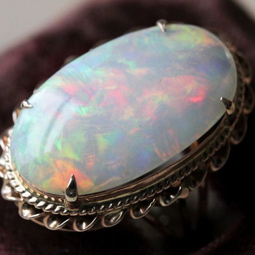 opal-history-lore-symbolism-meaning-3_2048x.progressive.jpg