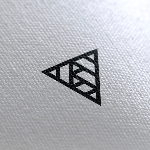 Luxury Reimagined: Crafting an Iconic, Bold Logo for Valabasas