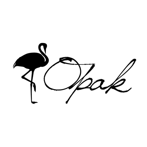 Logo for a Women Fashion Label (Target group: 30-50 years old) Design by Leon