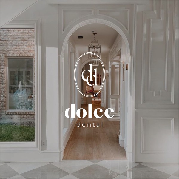 dolce dental logo