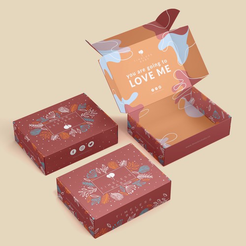 custom gift box for a concept children's boutique Design by CUPEDIUM