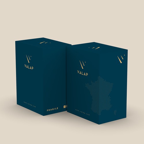 Clean packaging redesign (shippers) for the leader e-commerce wine company in France Design by Imee008