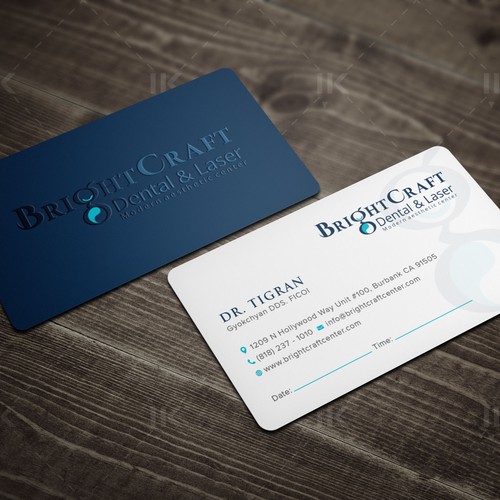 Modern Dental and Medical SPA business card Design réalisé par IK_Designs