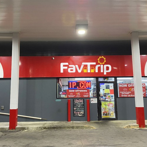 Favtrip Redesign Logo Design by TGee
