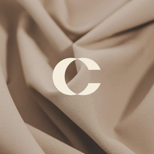 Logo  for app to service fashion industry