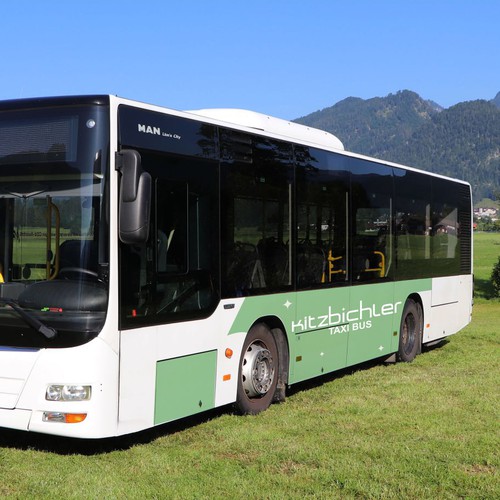 Otros diseños propuesta en el concurso por Xclusive16