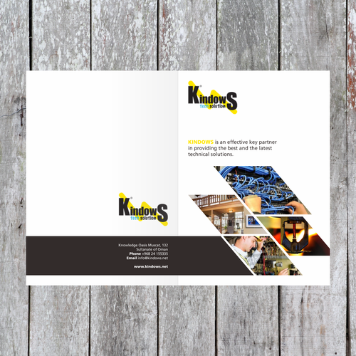 Create a company profile brochure Design by Barinix