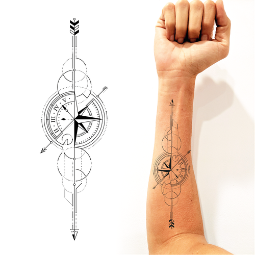 Design geometric arrow compass Tattoo Réalisé par deleted-2310832