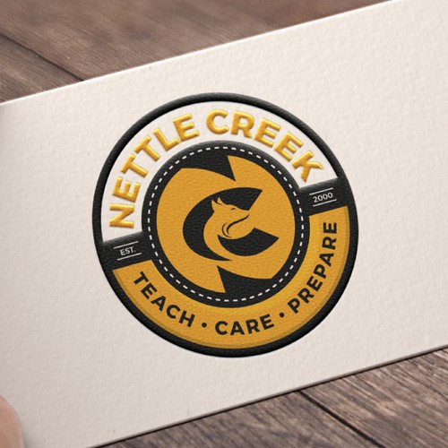 Elementary School Logo Design! Diseño de YellowPixell