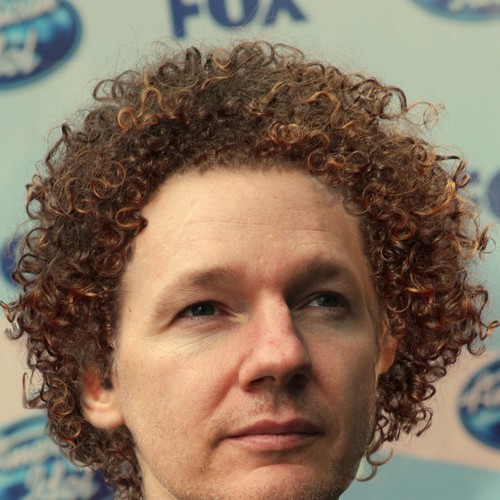 Design the next great hair style for Julian Assange (Wikileaks) Diseño de stormyfuego