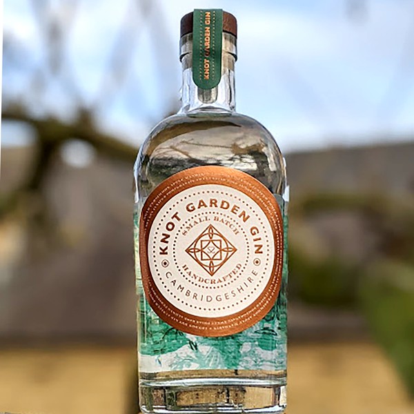 Design by Justswell titled "Knot Garden Gin"