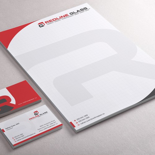 Create a eye-catching, professional, Business Card for our Company! Design por HYPdesign