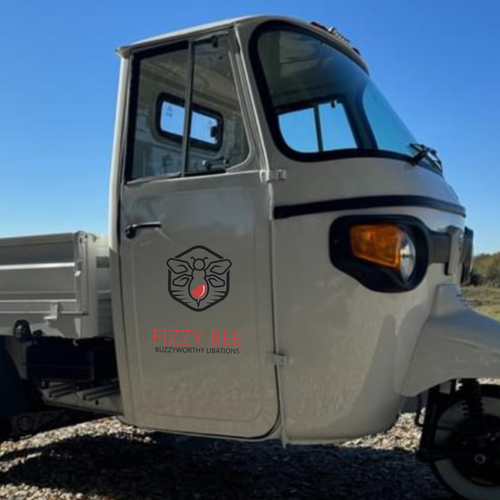 Design an Innovative and captivating logo for a fun mobile bar Design by Nuki_ukiet