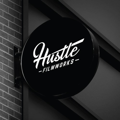 Bring your HUSTLE to my new filmmaking brands logo! Ontwerp door LetsRockK