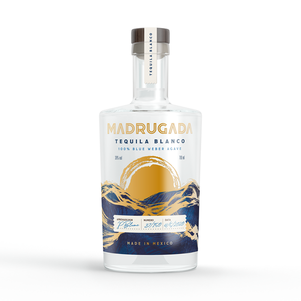 Diseño de N_B titulado "Hand painted, Sunrise inspired Tequila design"