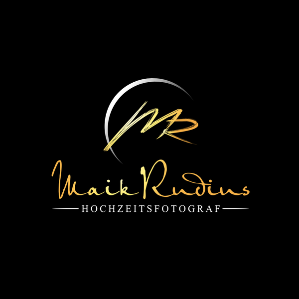 Design by hysterio titled "Maik Rudius Photography"