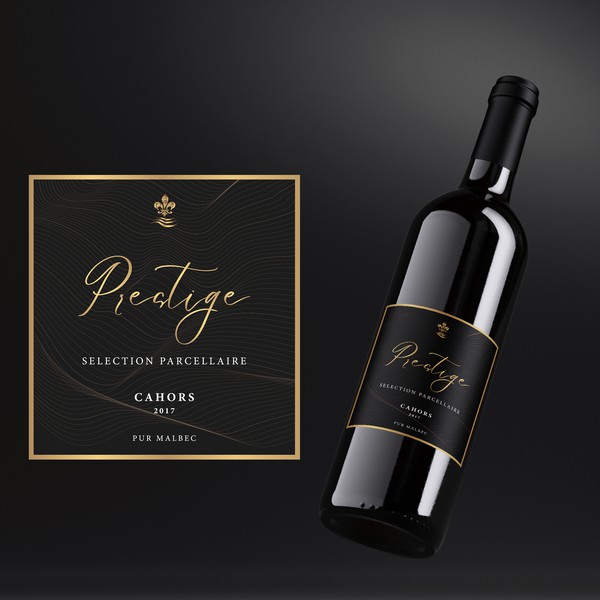 Luxury and elegant wine label
