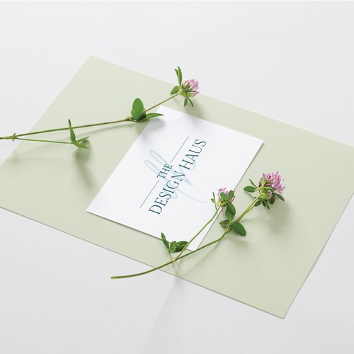 Design a minimal, yet luxury logo for a lavish floral company. Design by BeeX