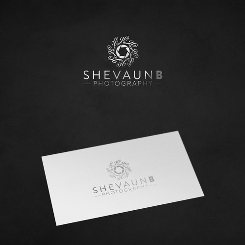 Shevaun B Photography needs an elegant logo solution. Diseño de BZsim