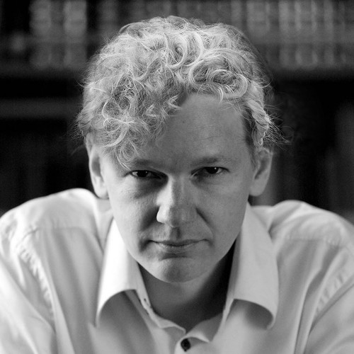Design the next great hair style for Julian Assange (Wikileaks) デザイン by sundayflow