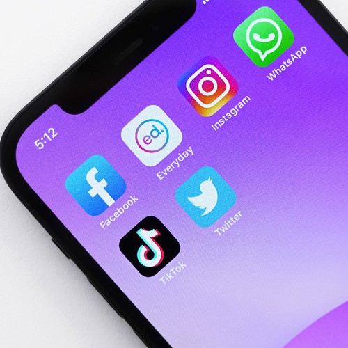 Design di 'every' one will want this... di Gary T.