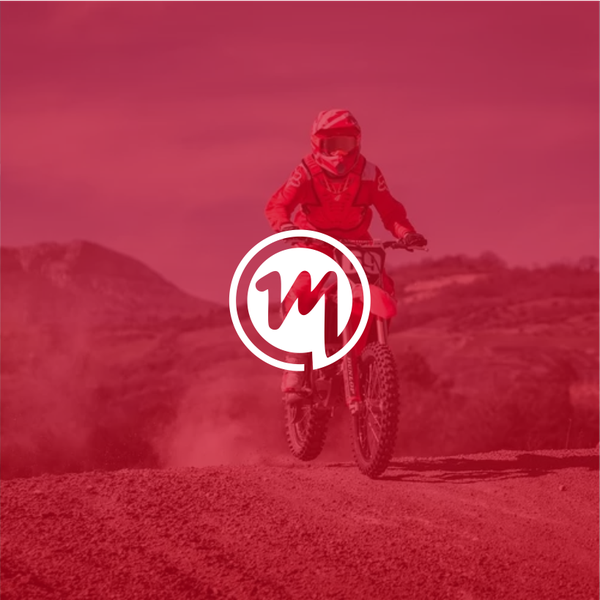 Design realizzato da Arthandd intitolato "The brand name of the motorcycle manufacturing enterprise is RED CAMEL"